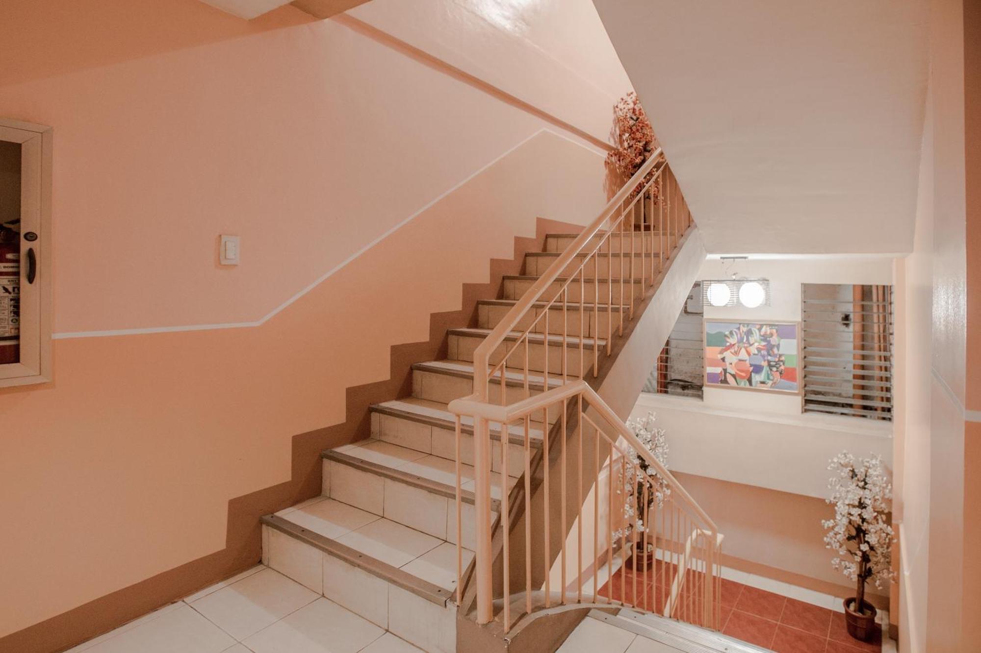 Haeinsa Condotel Quezon City Exterior foto